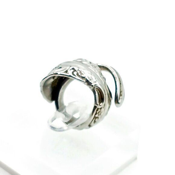 Vintage Elegant Spoon Wrap Ring, Silver Plate Floral Bypass Ring, Unique Gift - Picture 3 of 5